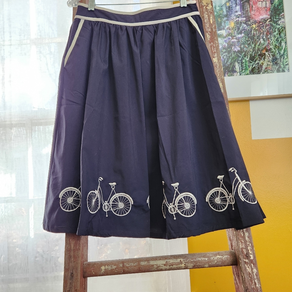Red Dress Shoppe Bicycle Skirt